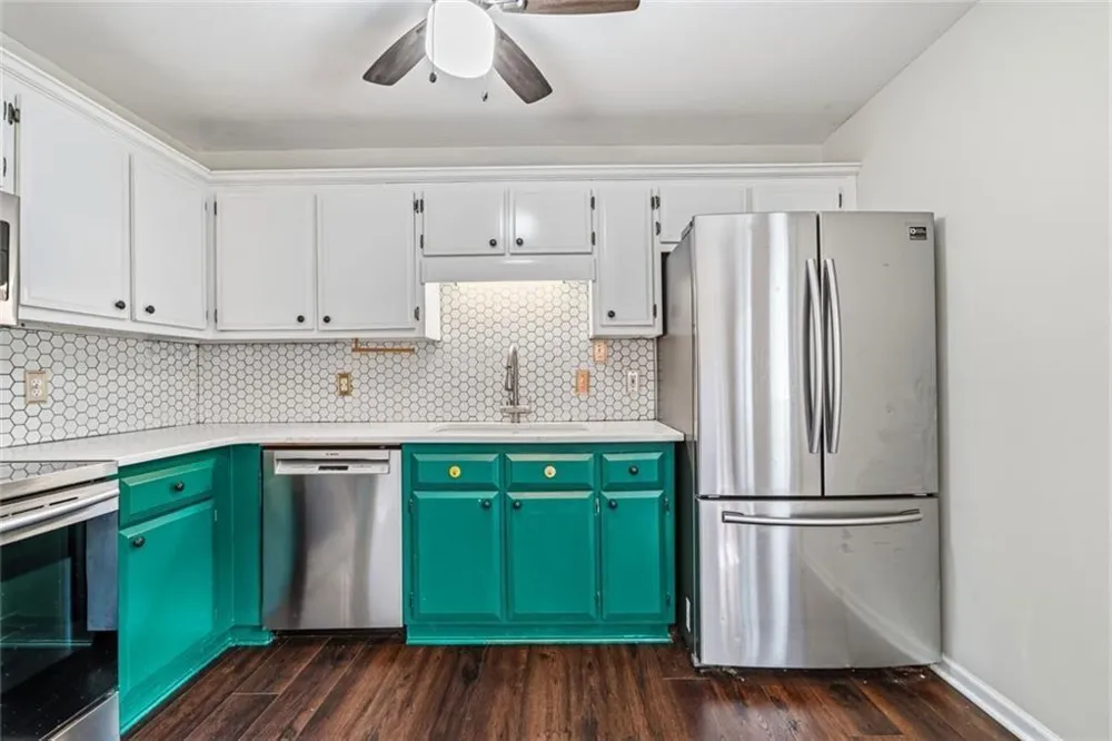 13 Stonecreek Drive SW Cartersville, GA 30120