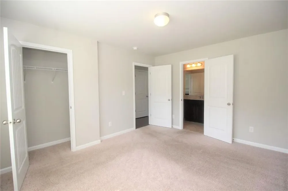 4086 Water Mill Drive Buford, GA 30519