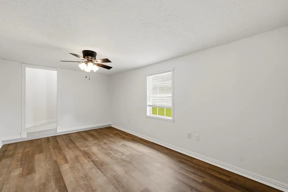 106 S Pin Oak Drive Texas City, TX 77591