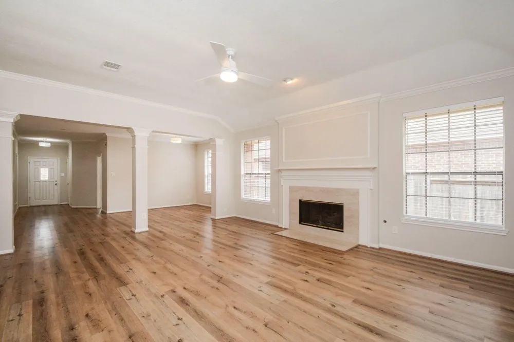 10 Heathstone Place The Woodlands, TX 77381
