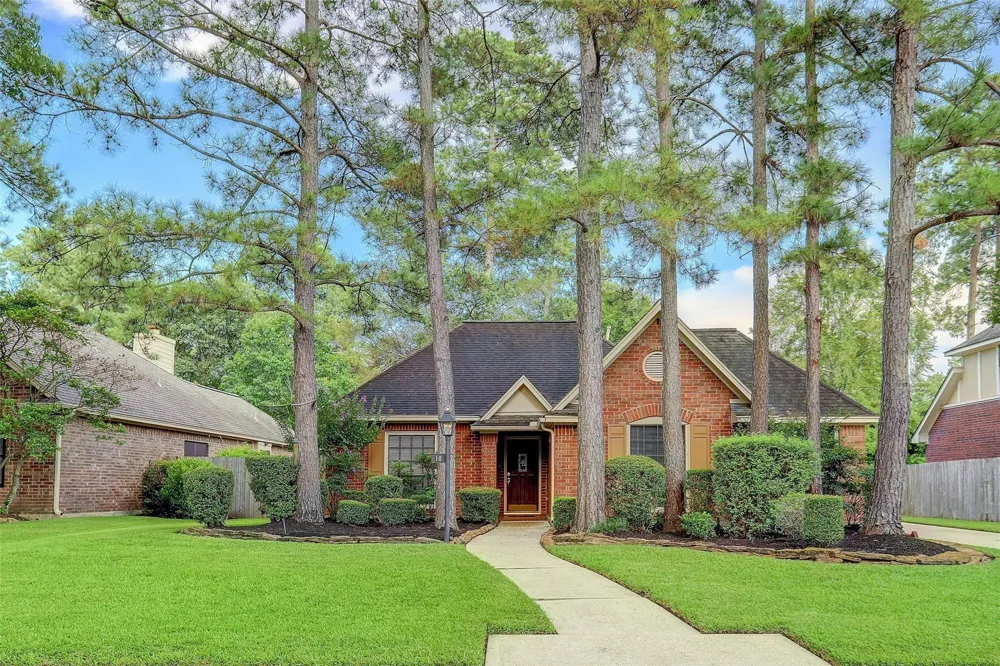 10 Heathstone Place The Woodlands, TX 77381