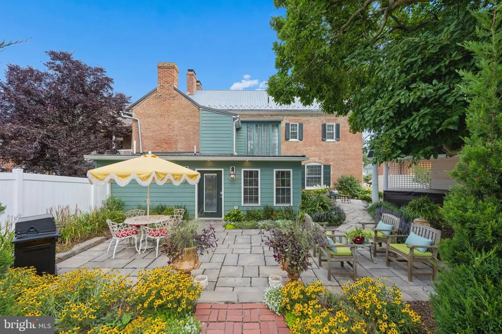 26 E SALISBURY STREET Williamsport, MD 21795