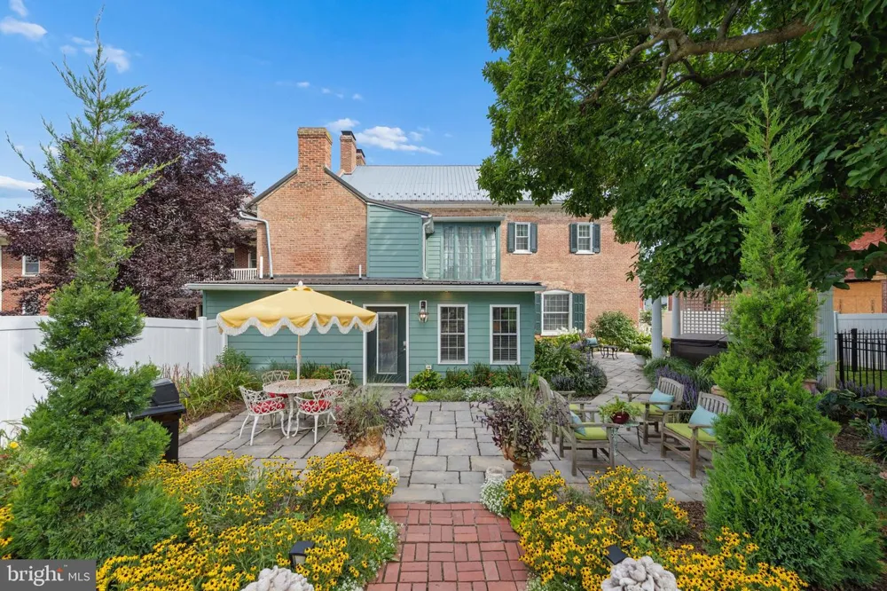 26 E SALISBURY STREET Williamsport, MD 21795
