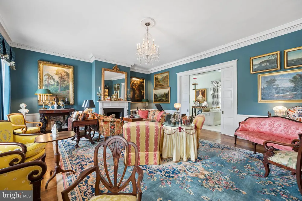 26 E SALISBURY STREET Williamsport, MD 21795