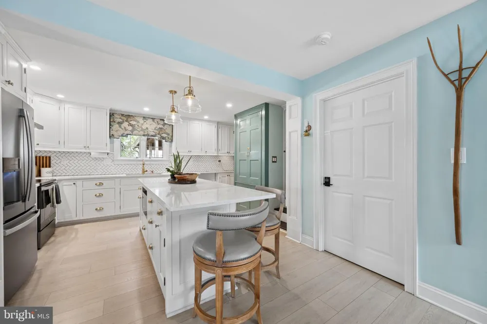 26 E SALISBURY STREET Williamsport, MD 21795