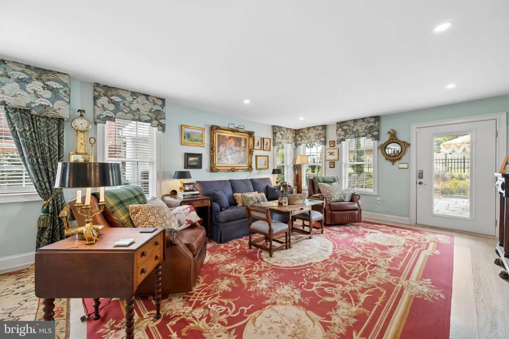 26 E SALISBURY STREET Williamsport, MD 21795