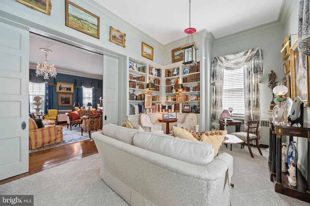 26 E SALISBURY STREET Williamsport, MD 21795
