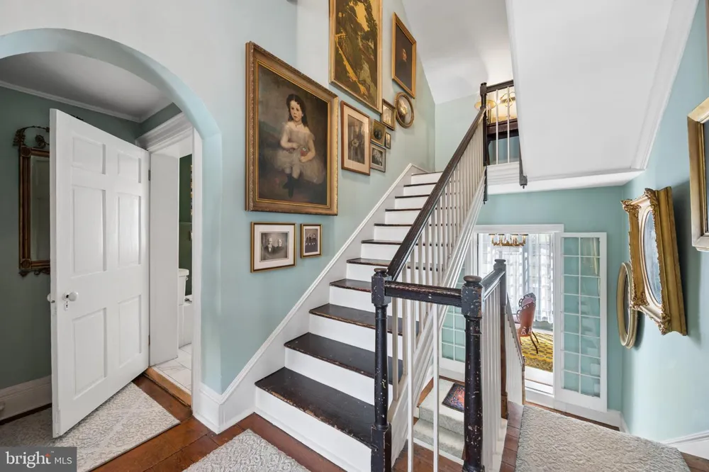 26 E SALISBURY STREET Williamsport, MD 21795