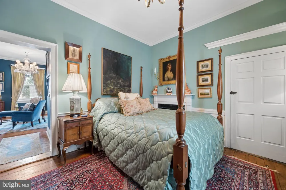 26 E SALISBURY STREET Williamsport, MD 21795