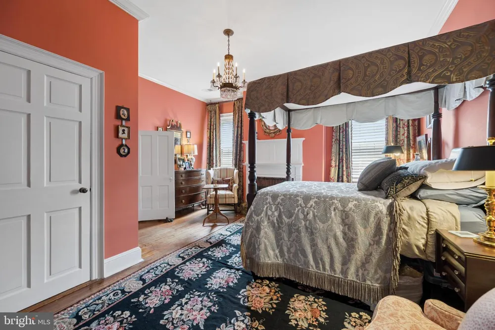 26 E SALISBURY STREET Williamsport, MD 21795