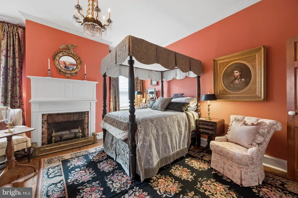 26 E SALISBURY STREET Williamsport, MD 21795