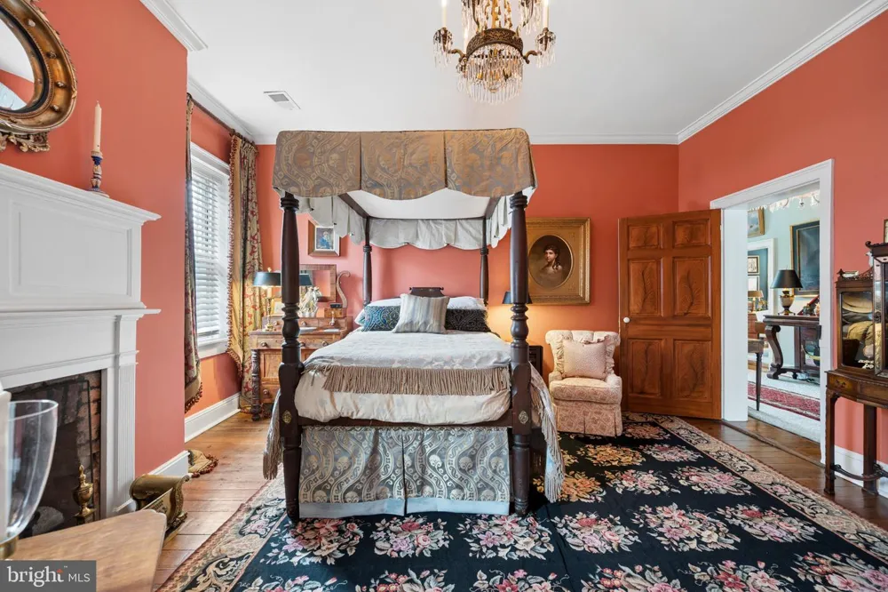26 E SALISBURY STREET Williamsport, MD 21795