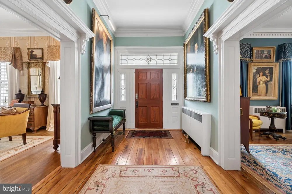 26 E SALISBURY STREET Williamsport, MD 21795