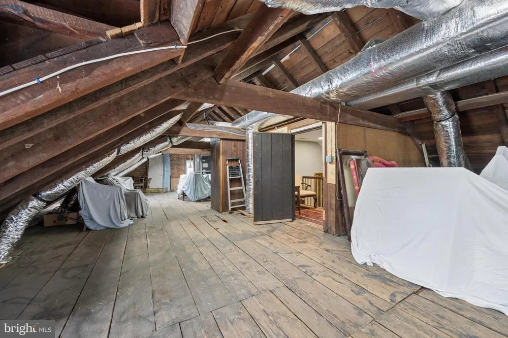 26 E SALISBURY STREET Williamsport, MD 21795