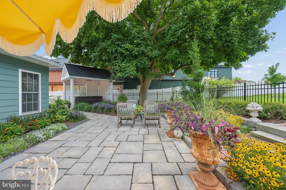 26 E SALISBURY STREET Williamsport, MD 21795