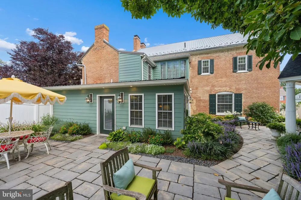 26 E SALISBURY STREET Williamsport, MD 21795