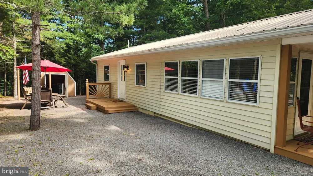 IRVING ASBURY LN Little Orleans, MD 21766