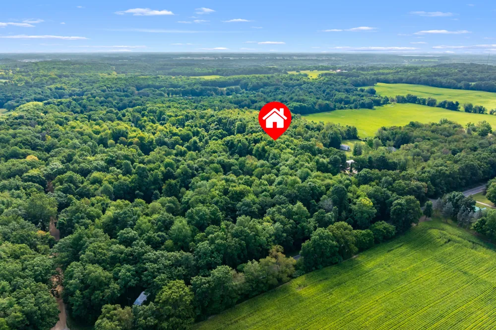 11175 S Enzian Road Plainwell, MI 49080