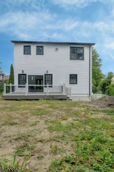 49 Longview Ave Parsippany-Troy Hills, NJ 07034