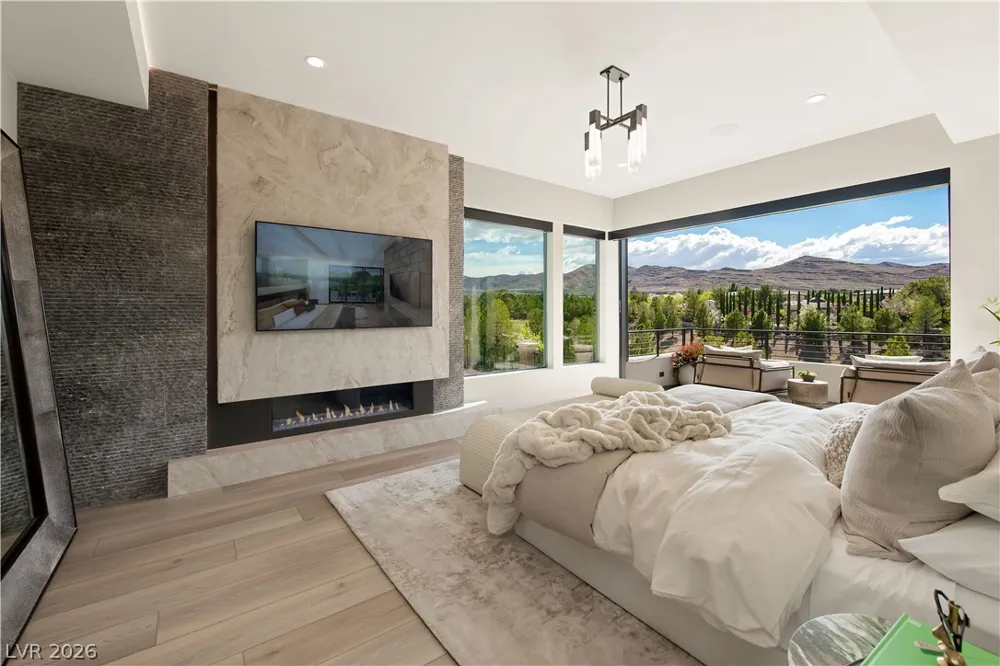 3961 Heron Fairway Drive Las Vegas, NV 89141