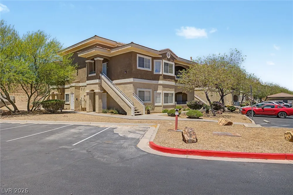 833 Aspen Peak Loop #825 Henderson, NV 89011