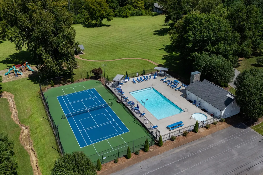 260 Page Dr Mount Juliet, TN 37122
