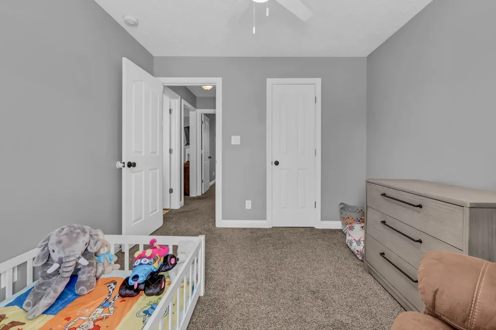 1371 Mountain Way Clarksville, TN 37043