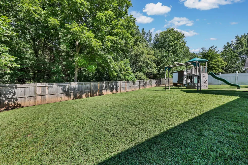 1371 Mountain Way Clarksville, TN 37043