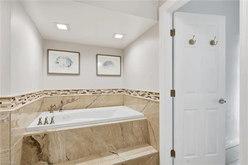2202 SW 14th Avenue Cape Coral, FL 33991