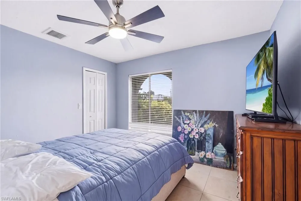 2202 SW 14th Avenue Cape Coral, FL 33991