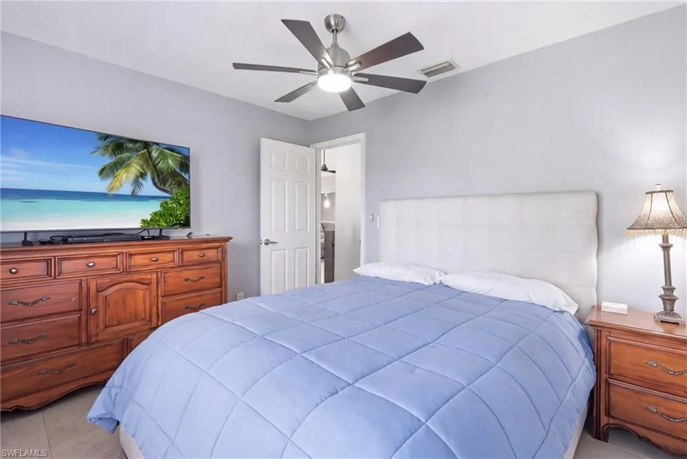 2202 SW 14th Avenue Cape Coral, FL 33991