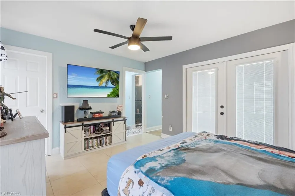 2202 SW 14th Avenue Cape Coral, FL 33991