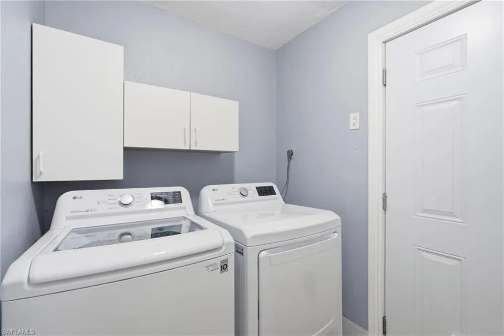 2202 SW 14th Avenue Cape Coral, FL 33991
