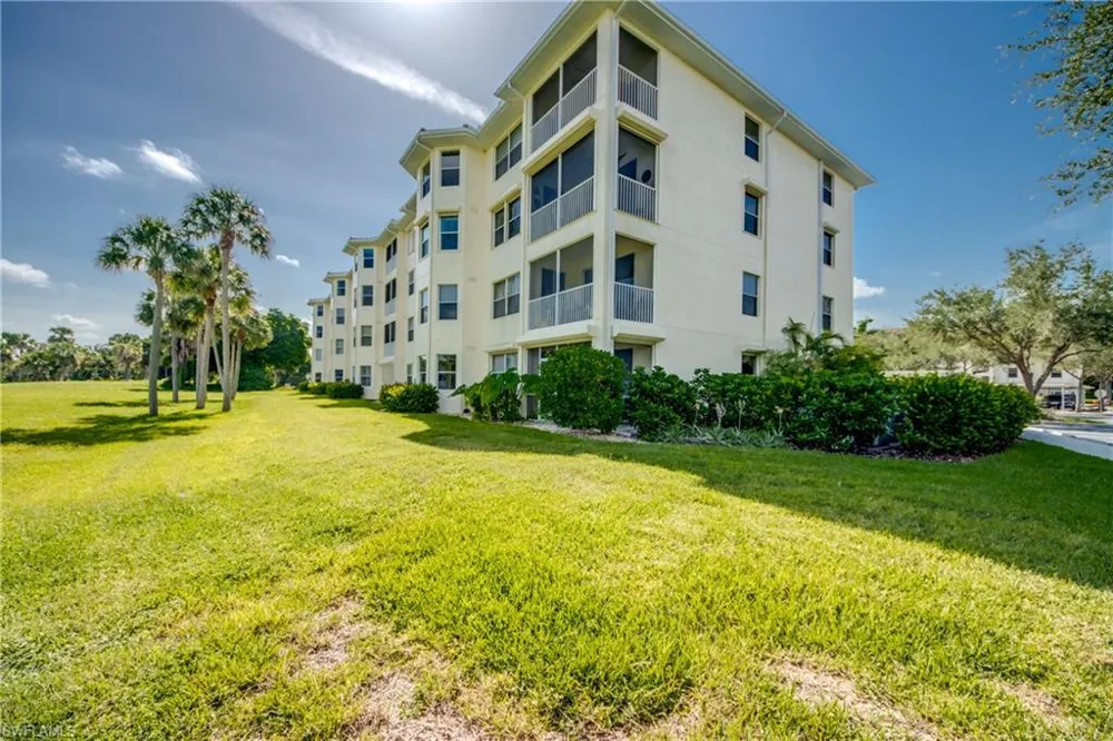 4015 Palm Tree Boulevard #202 Cape Coral, FL 33904