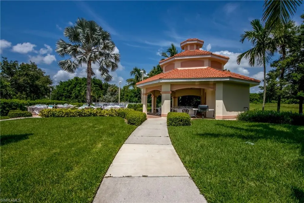 4015 Palm Tree Boulevard #202 Cape Coral, FL 33904