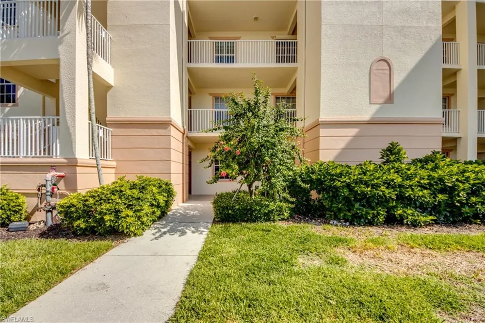 4015 Palm Tree Boulevard #202 Cape Coral, FL 33904