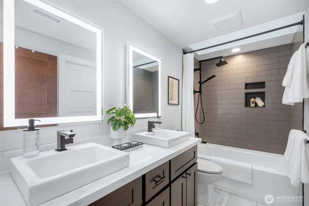 3023 SW 339th Street Federal Way, WA 98023