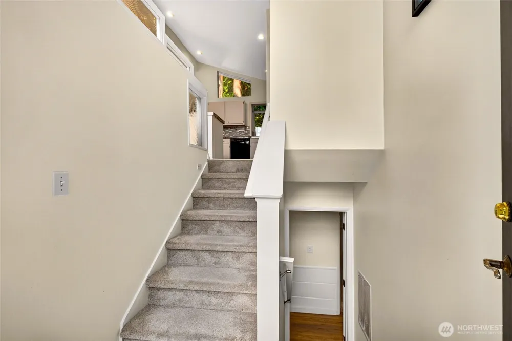 16224 195th Place NE Woodinville, WA 98077