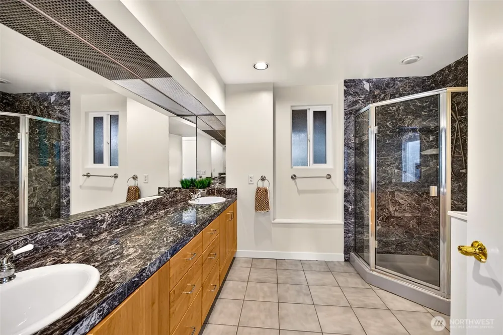 16224 195th Place NE Woodinville, WA 98077