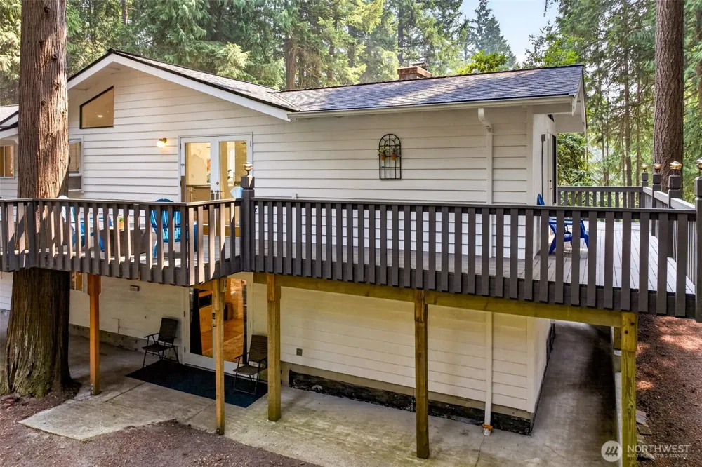 16224 195th Place NE Woodinville, WA 98077