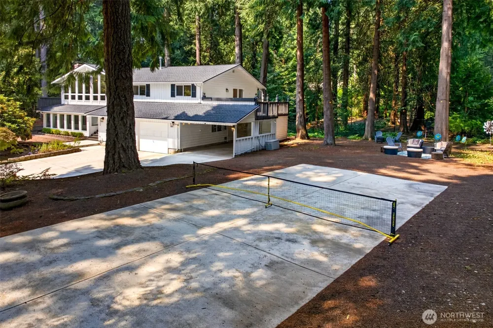 16224 195th Place NE Woodinville, WA 98077