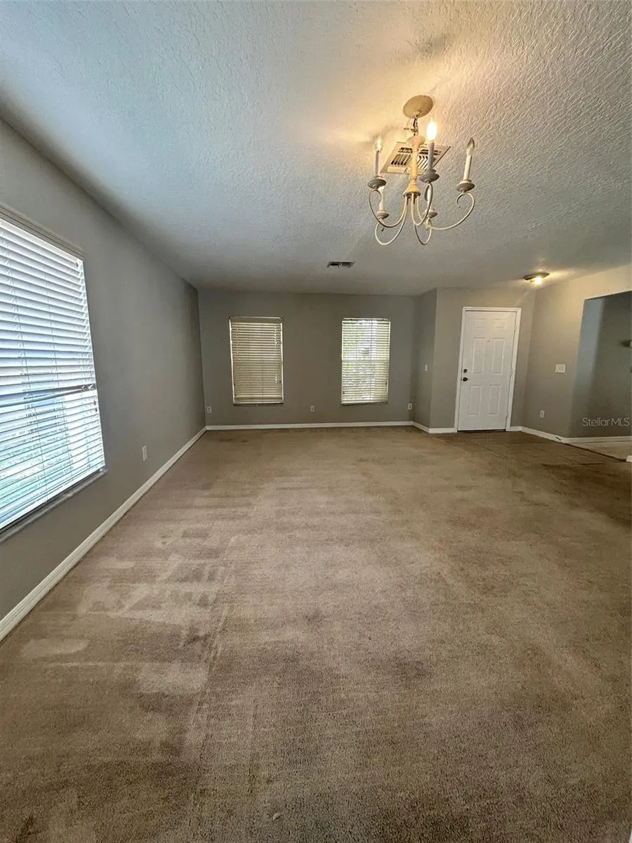 1244 OCKLAWAHA DRIVE Orlando, FL 32828