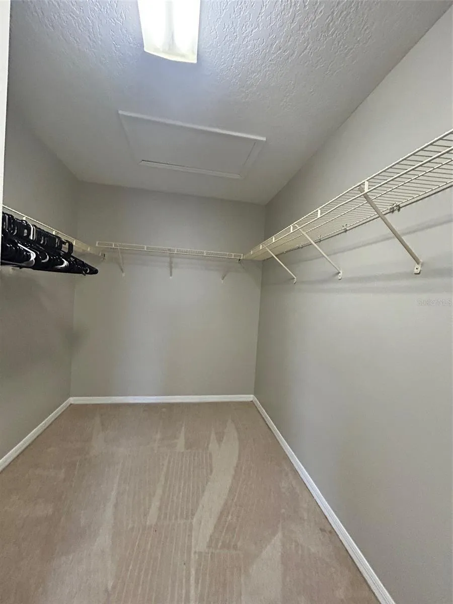 1244 OCKLAWAHA DRIVE Orlando, FL 32828