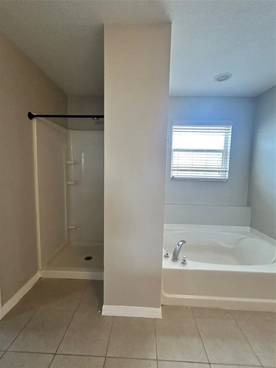1244 OCKLAWAHA DRIVE Orlando, FL 32828