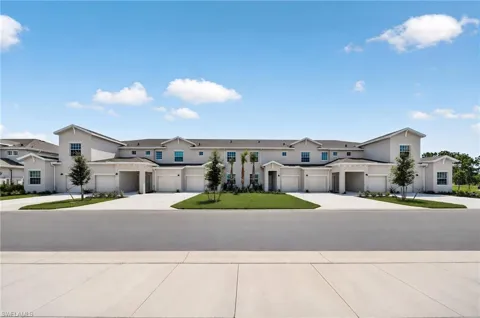 20520 Hazelnut Court S #1912