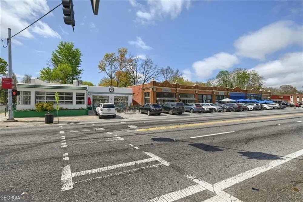 1968 Walker AVE College Park, GA 30337
