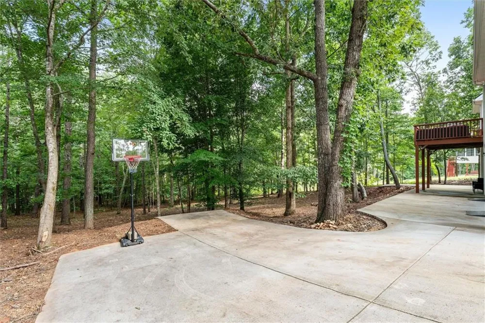 7055 Fletcher Dr Winston, GA 30187