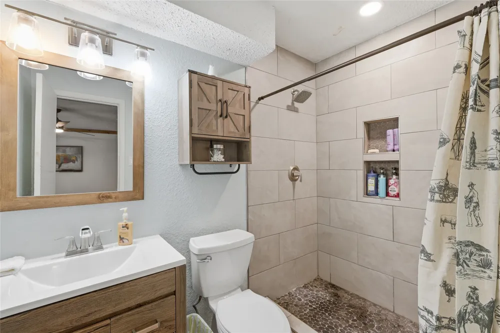 3016 Arapaho Road Commerce, TX 75428