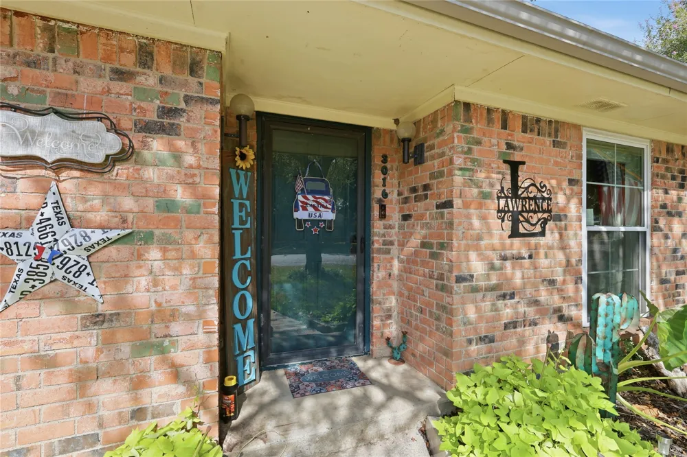 3016 Arapaho Road Commerce, TX 75428