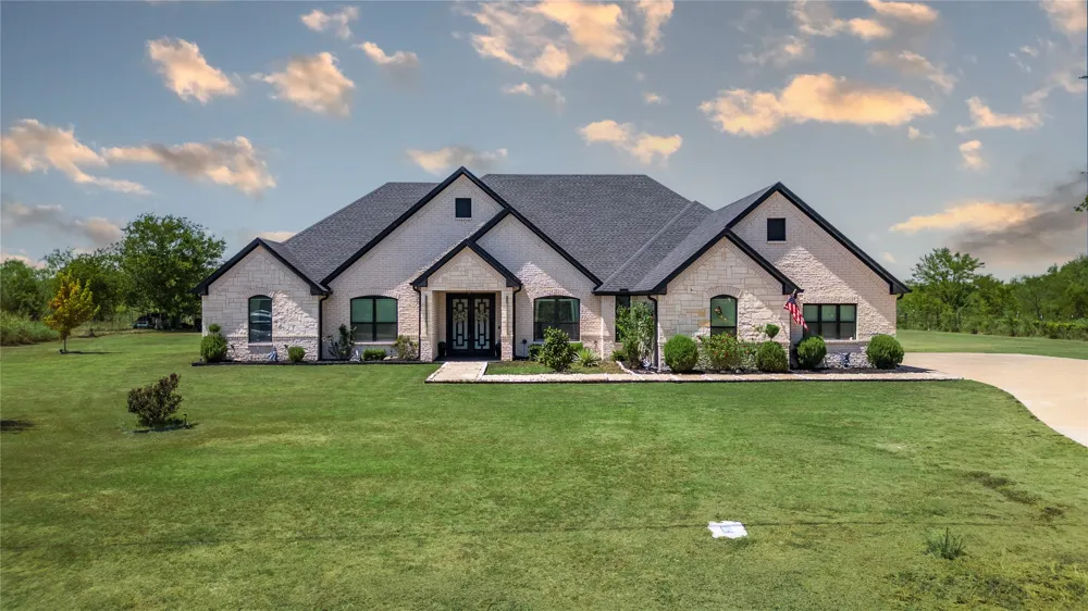 5580 Fair Road Kaufman, TX 75142